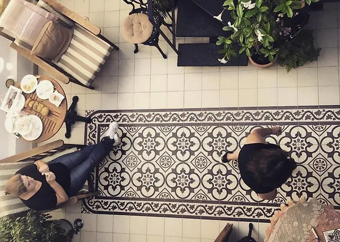 Guest house Pedieos 4*